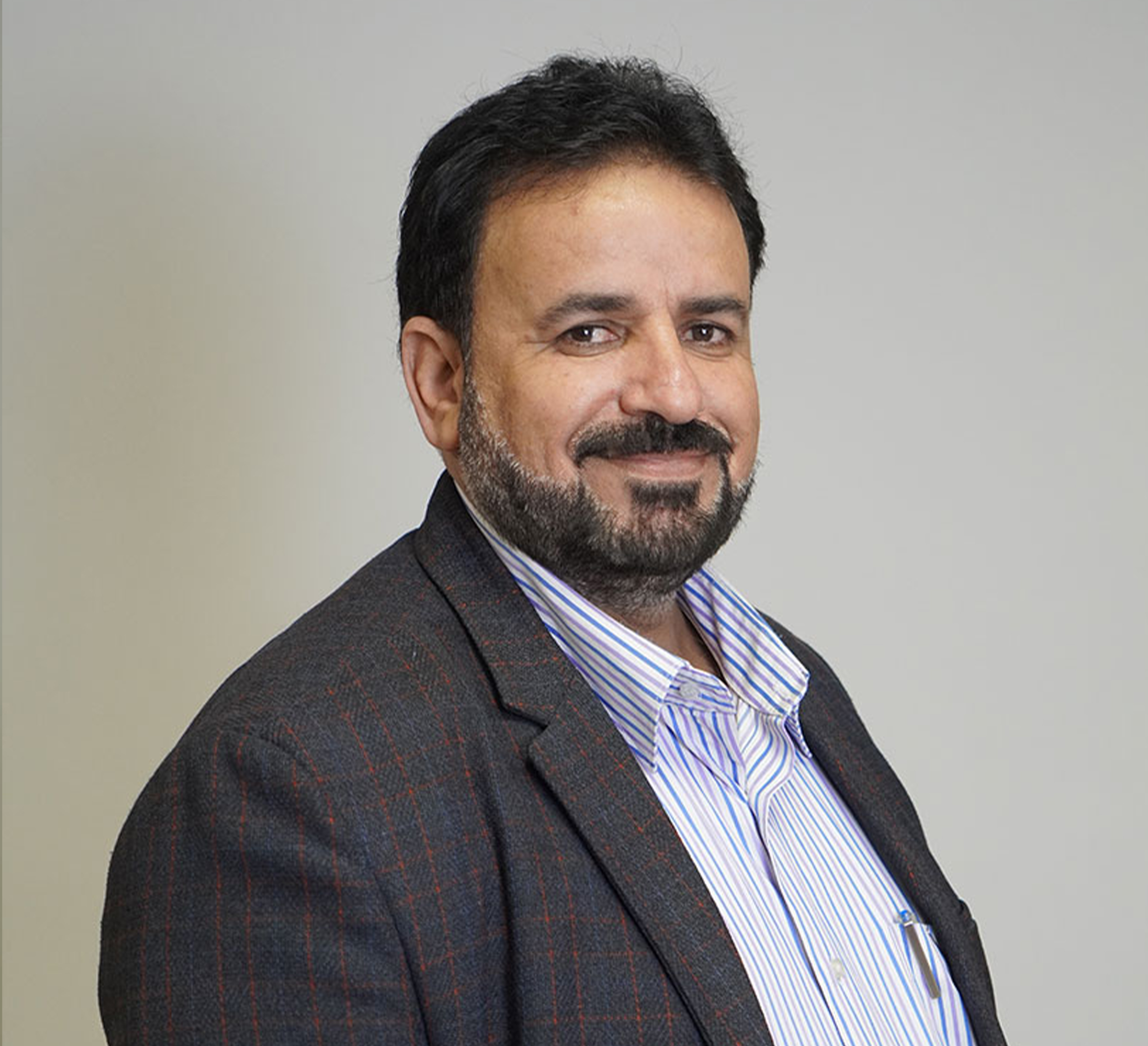 المعاون الإداري